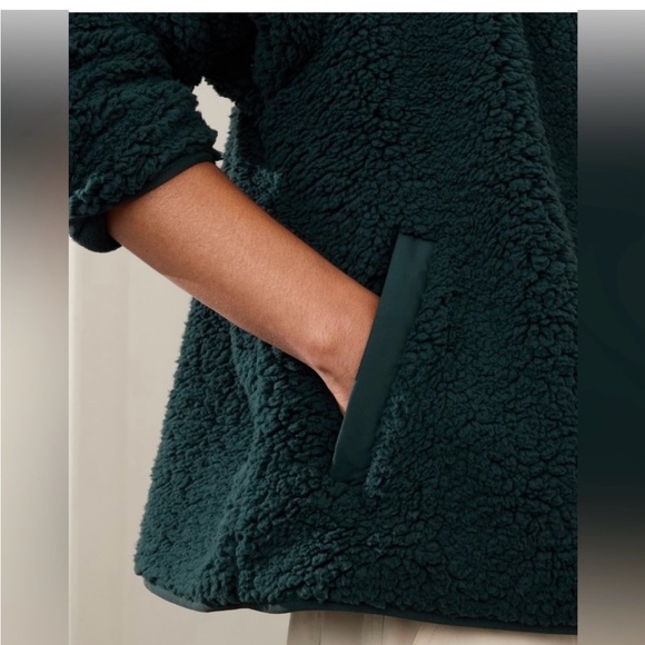 Athleta Cloud Fleece Jacket 
Cypress Green NWOT - Picture 3 of 9